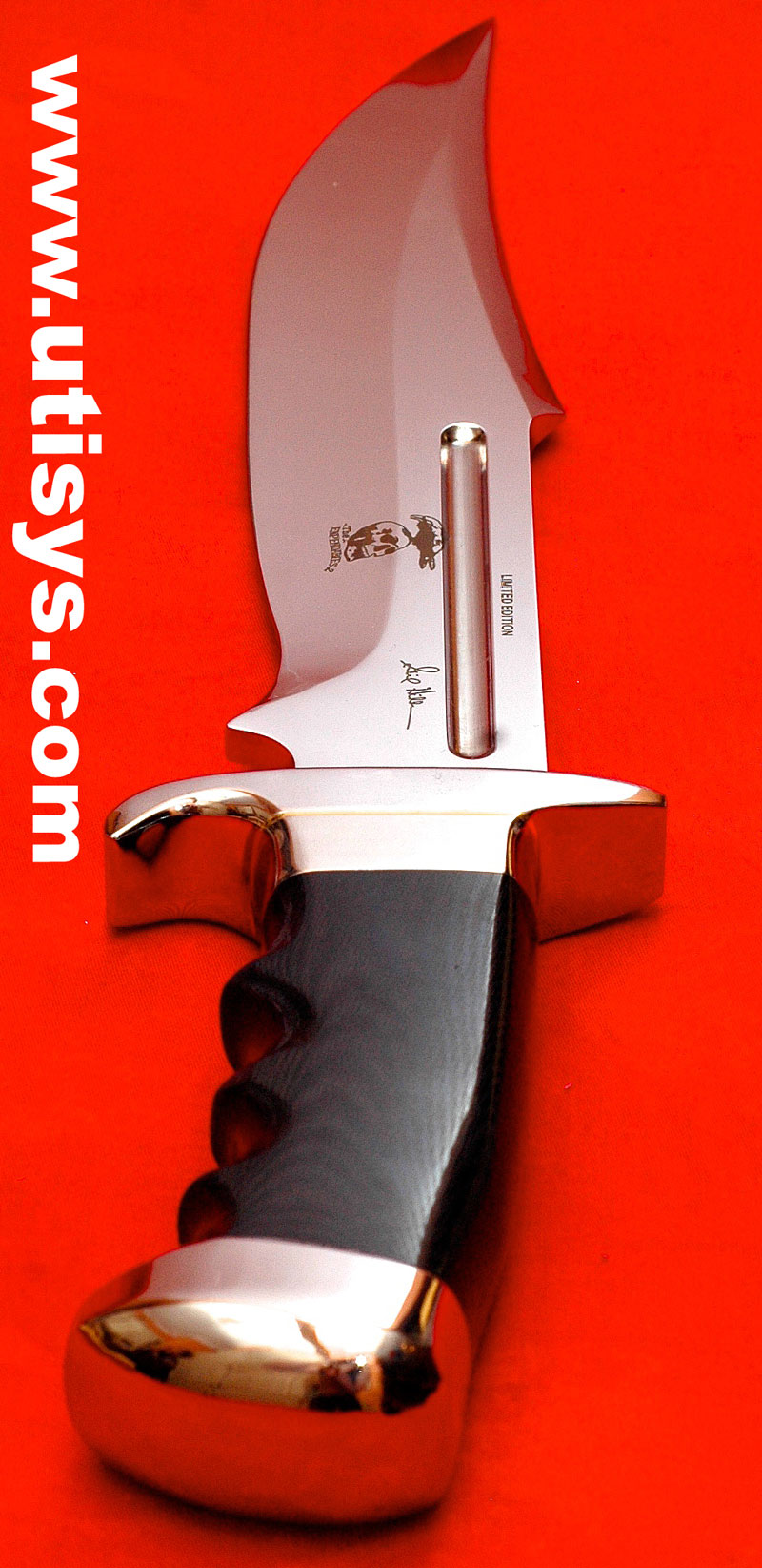   Gil Hibben: Bowie, ToothPick, Legion Fighter
